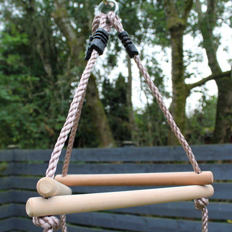Go Wild Hanging Triangle Rope Ladder - Titan Toys 