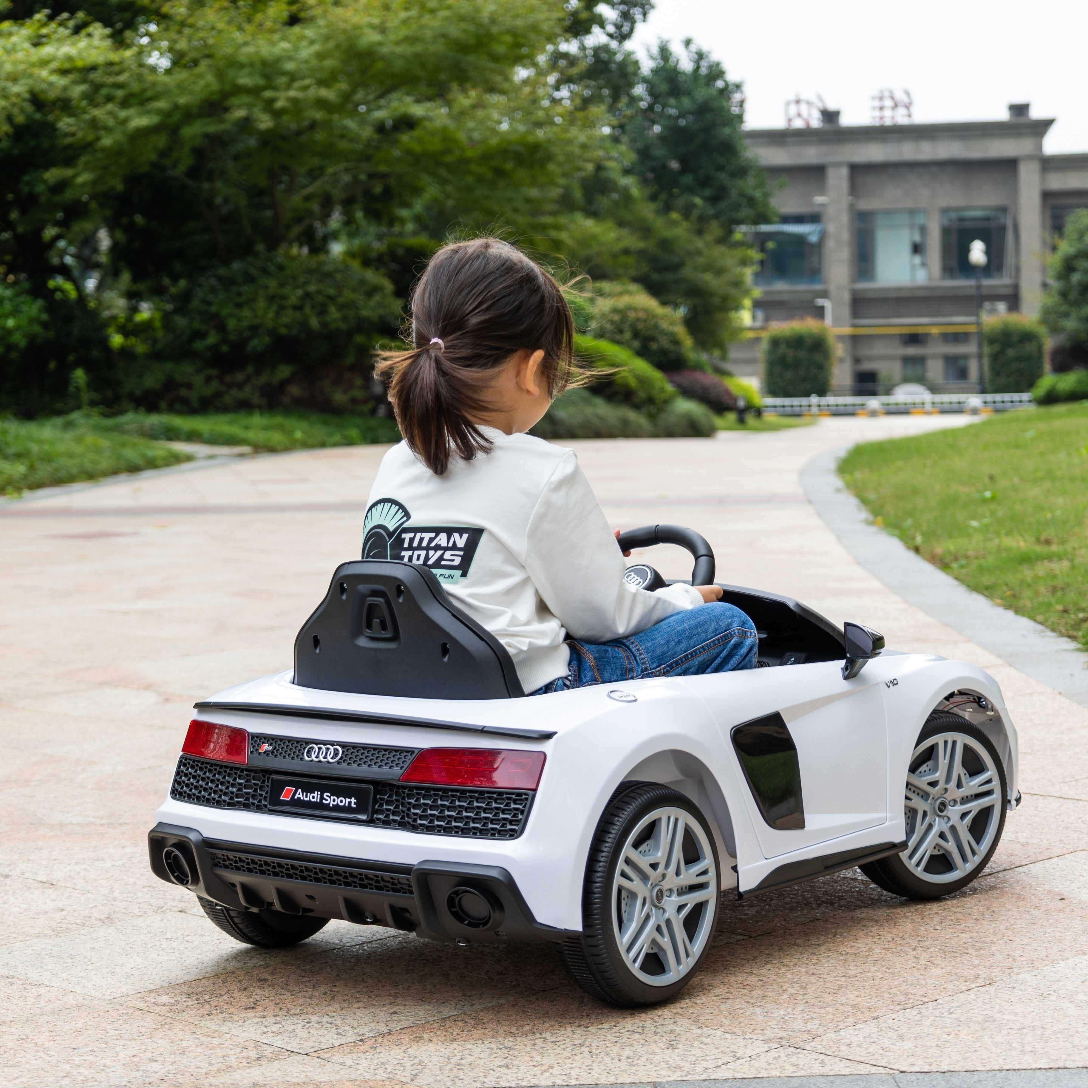 Audi electric childs car on sale